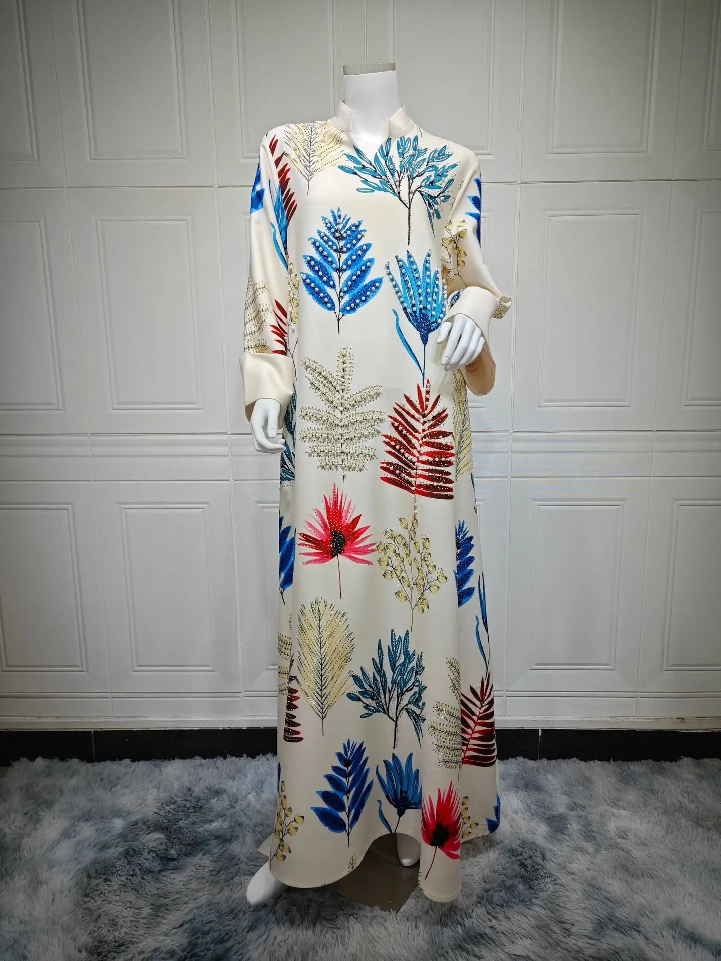 Amira Bloom Kaftan – Pearl Essence Edition