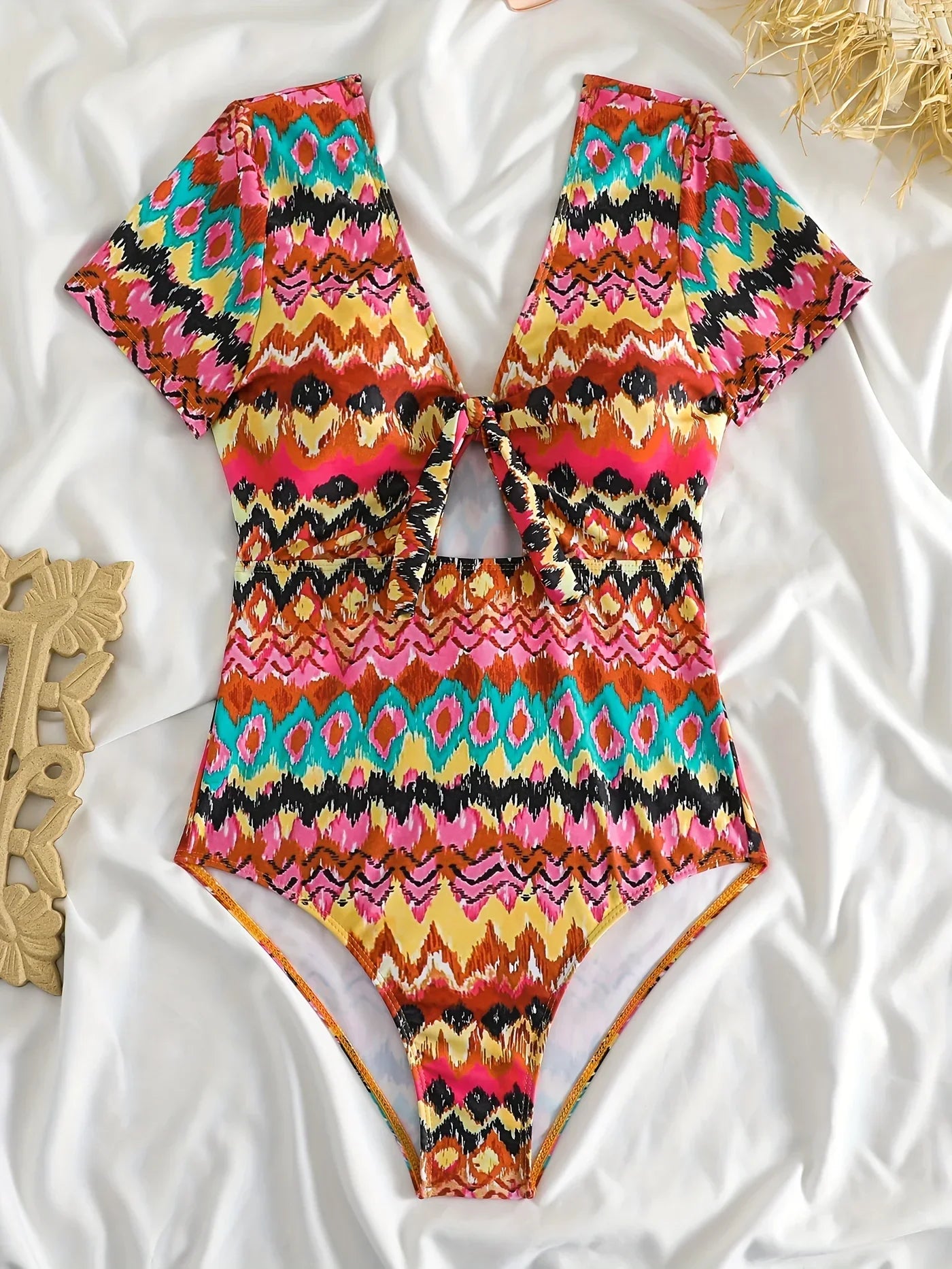 Aimeimes Fashion swimsuit with retro detail