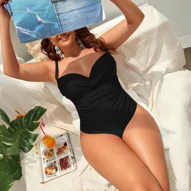 A-line swimsuit - sides with slimming effect