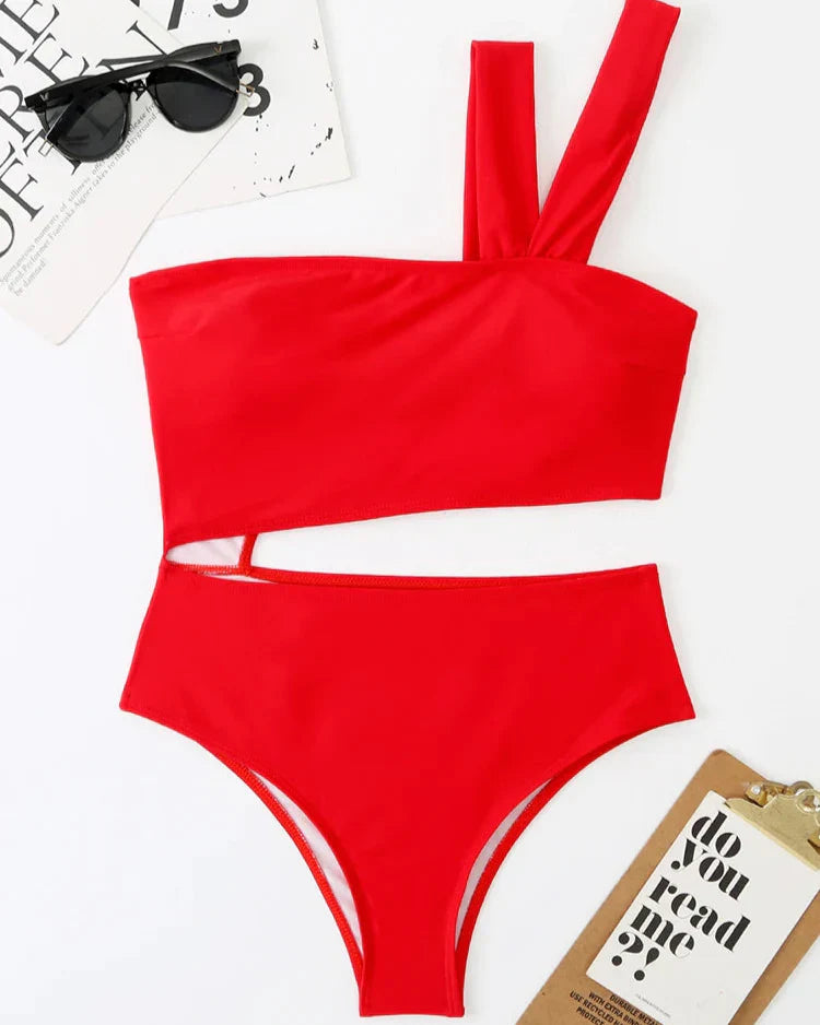 One-shoulder crossover strap swimsuit