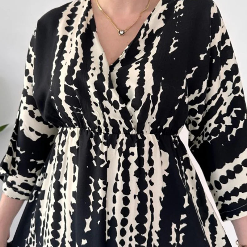 Aurora d’Été Dress – Luxury Escape Edition