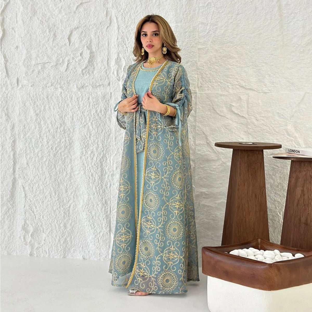 Majestic Noor Set – Embroidered Royal Edition